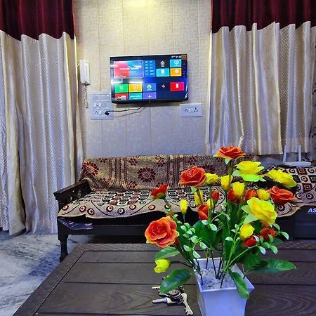 Peaceful Stay 1 Bhk Appartment New Delhi Buitenkant foto