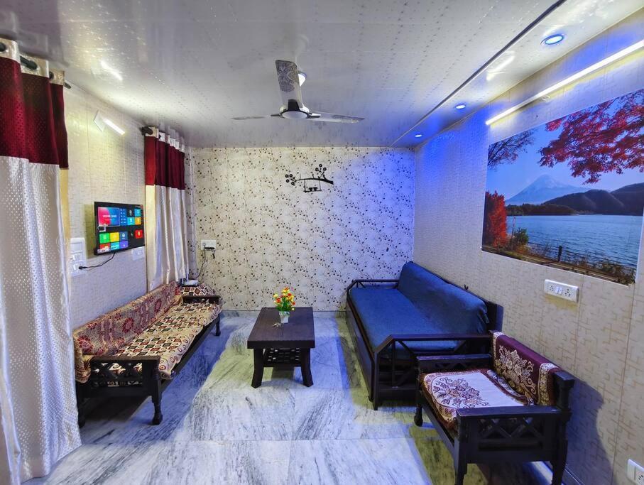 Peaceful Stay 1 Bhk Appartment New Delhi Buitenkant foto