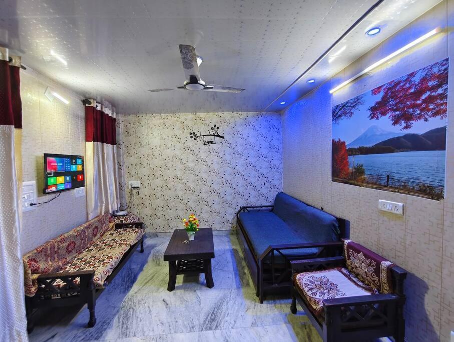Peaceful Stay 1 Bhk Appartment New Delhi Buitenkant foto